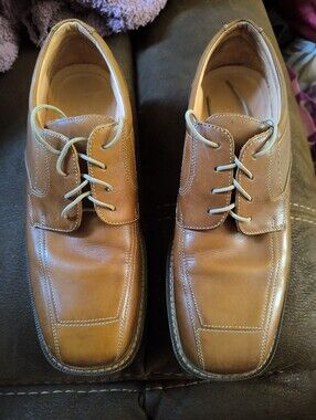 Covington Leather Upper Men Italian Shoes Brown Size 10D Lace Up